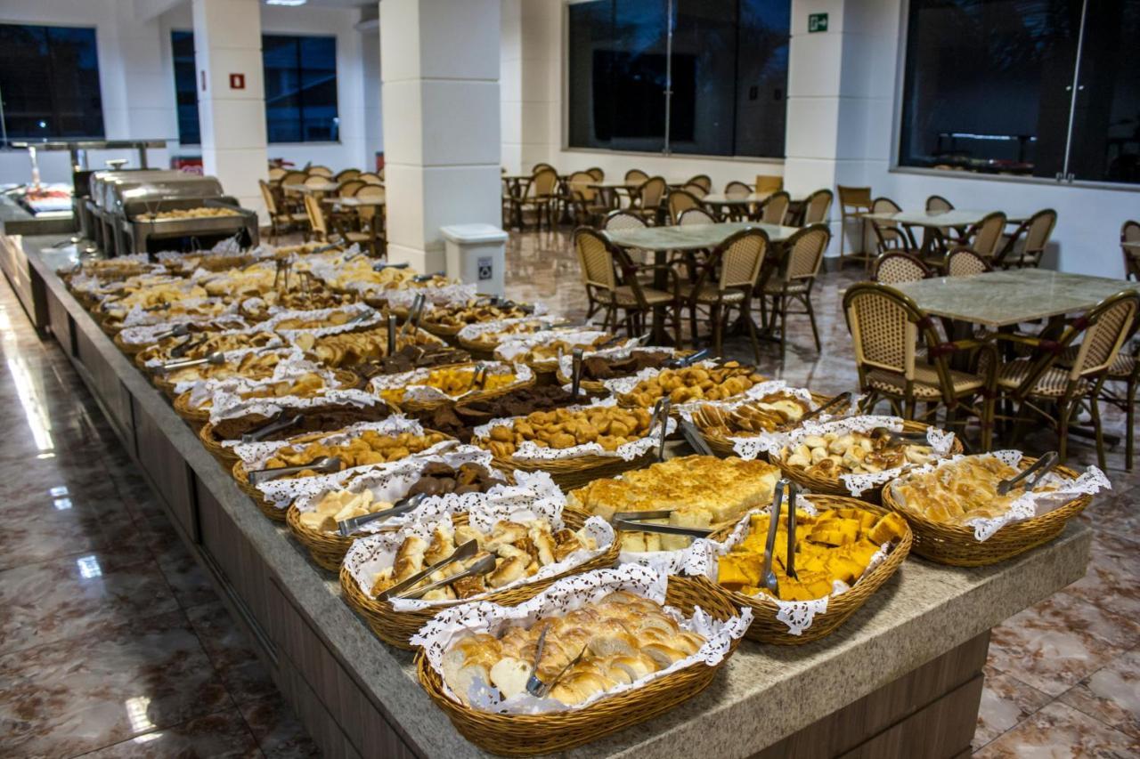 Lacqua Diroma Hotel Com Parque Aquatico 24 Horas Caldas Novas Ngoại thất bức ảnh