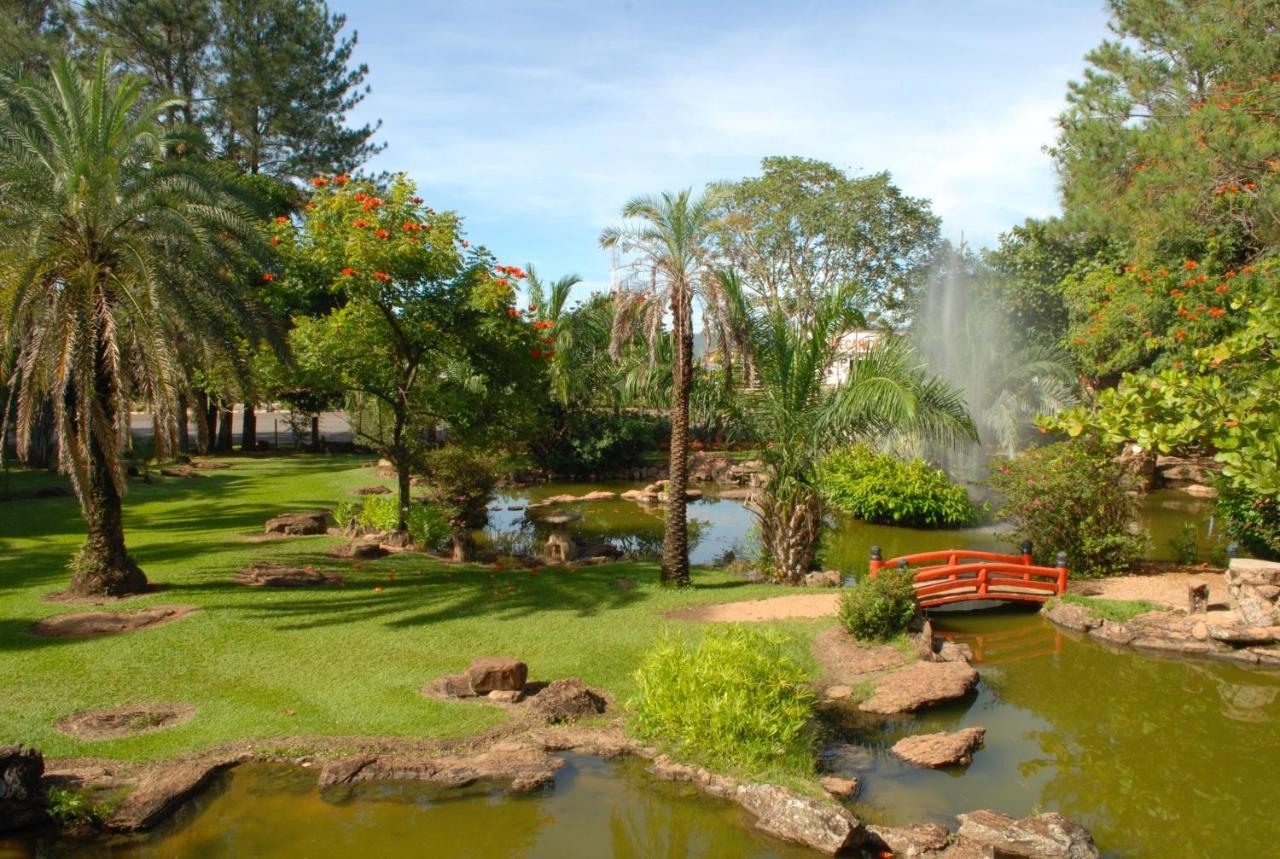 Lacqua Diroma Hotel Com Parque Aquatico 24 Horas Caldas Novas Ngoại thất bức ảnh