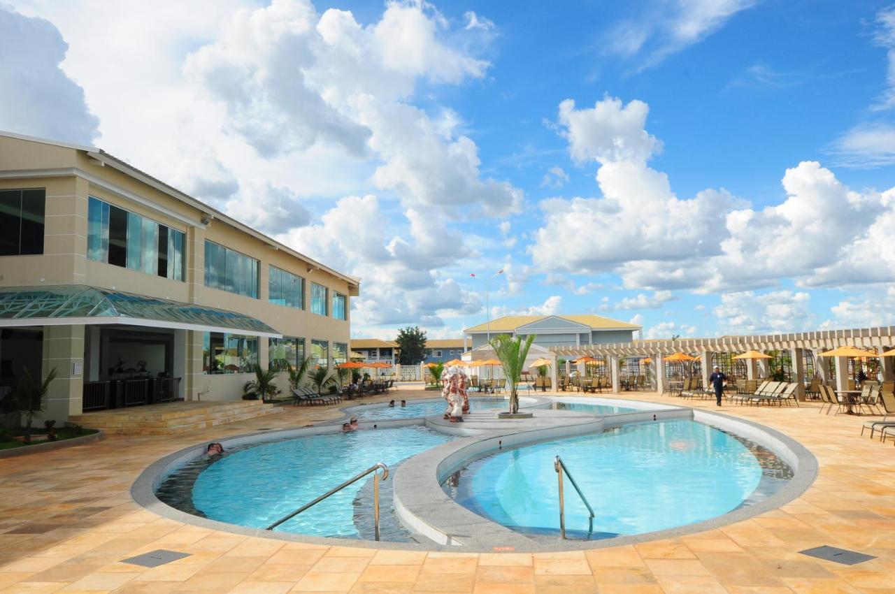 Lacqua Diroma Hotel Com Parque Aquatico 24 Horas Caldas Novas Ngoại thất bức ảnh