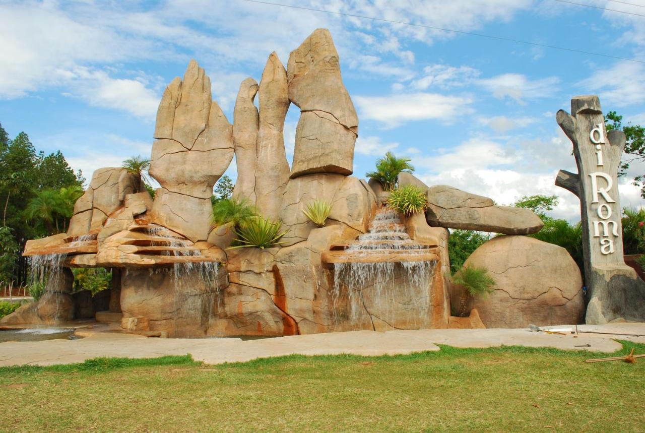 Lacqua Diroma Hotel Com Parque Aquatico 24 Horas Caldas Novas Ngoại thất bức ảnh