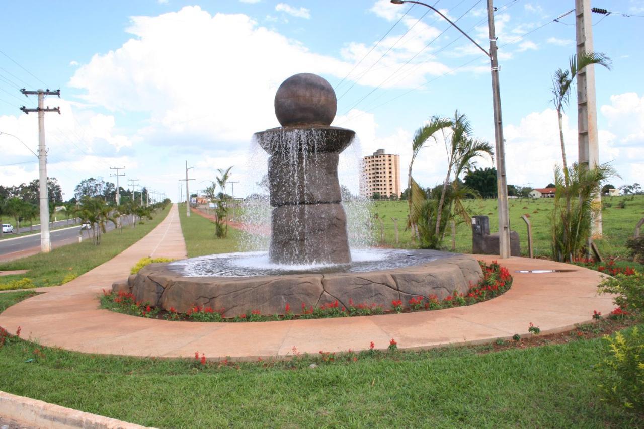 Lacqua Diroma Hotel Com Parque Aquatico 24 Horas Caldas Novas Ngoại thất bức ảnh