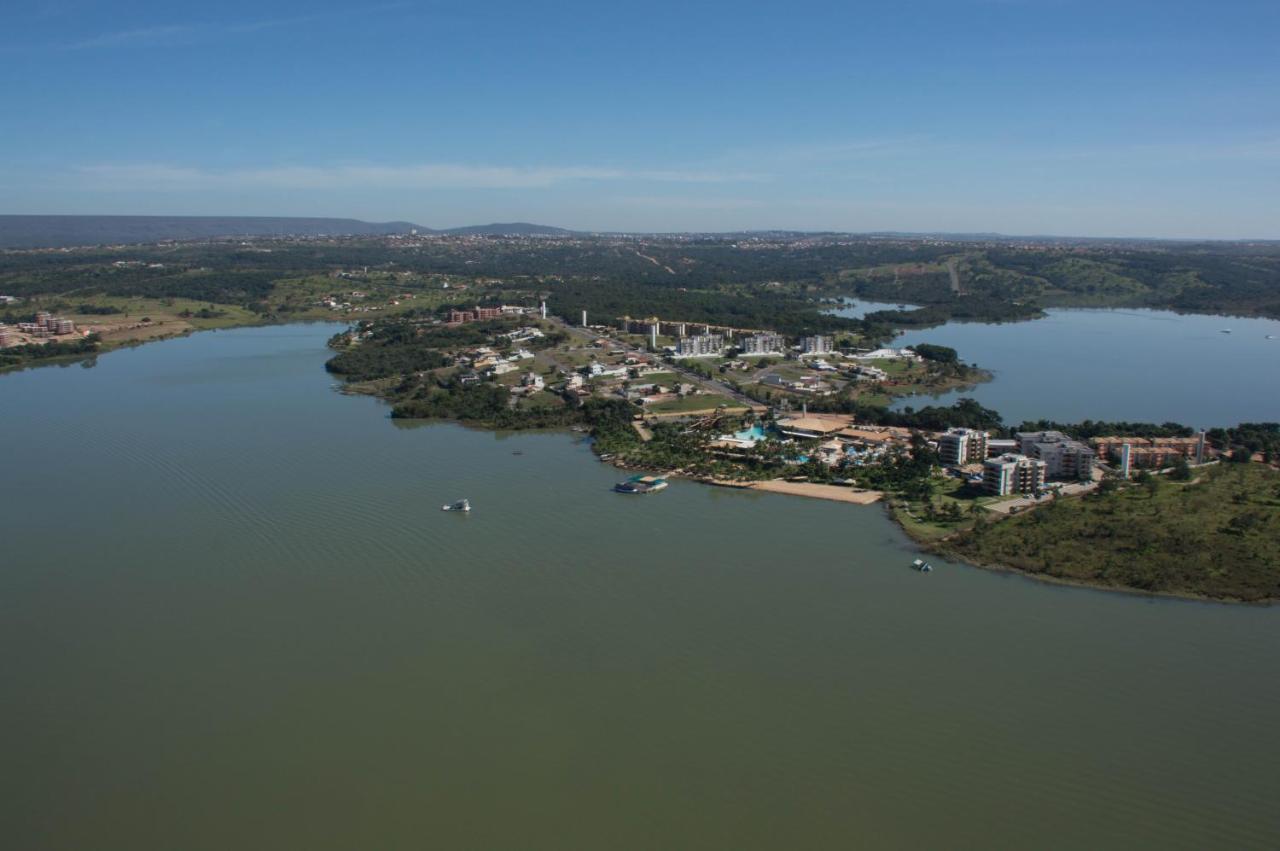 Lacqua Diroma Hotel Com Parque Aquatico 24 Horas Caldas Novas Ngoại thất bức ảnh