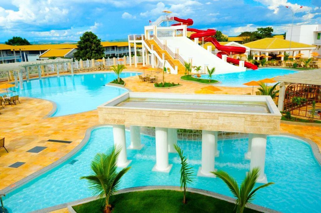 Lacqua Diroma Hotel Com Parque Aquatico 24 Horas Caldas Novas Ngoại thất bức ảnh